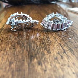 Sparkle,  clip-on earrings 1940's diamanté